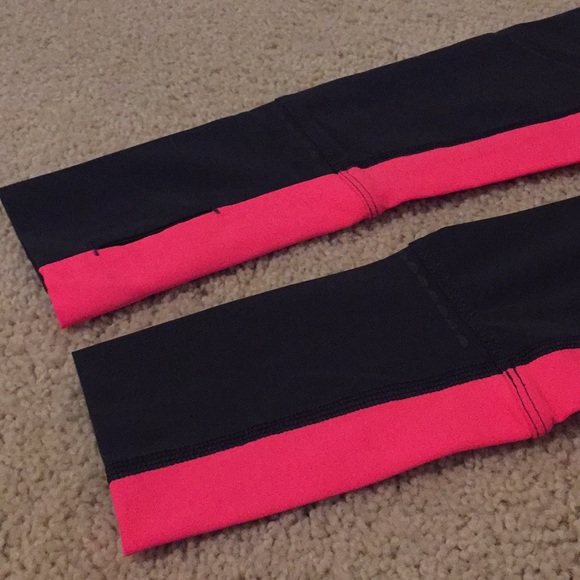 Lululemon jogger long sleeve - Picture 5 of 6